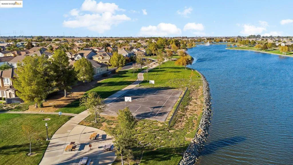 5282 Fern Ridge Cir, Discovery Bay, California 94505 home-pic-40